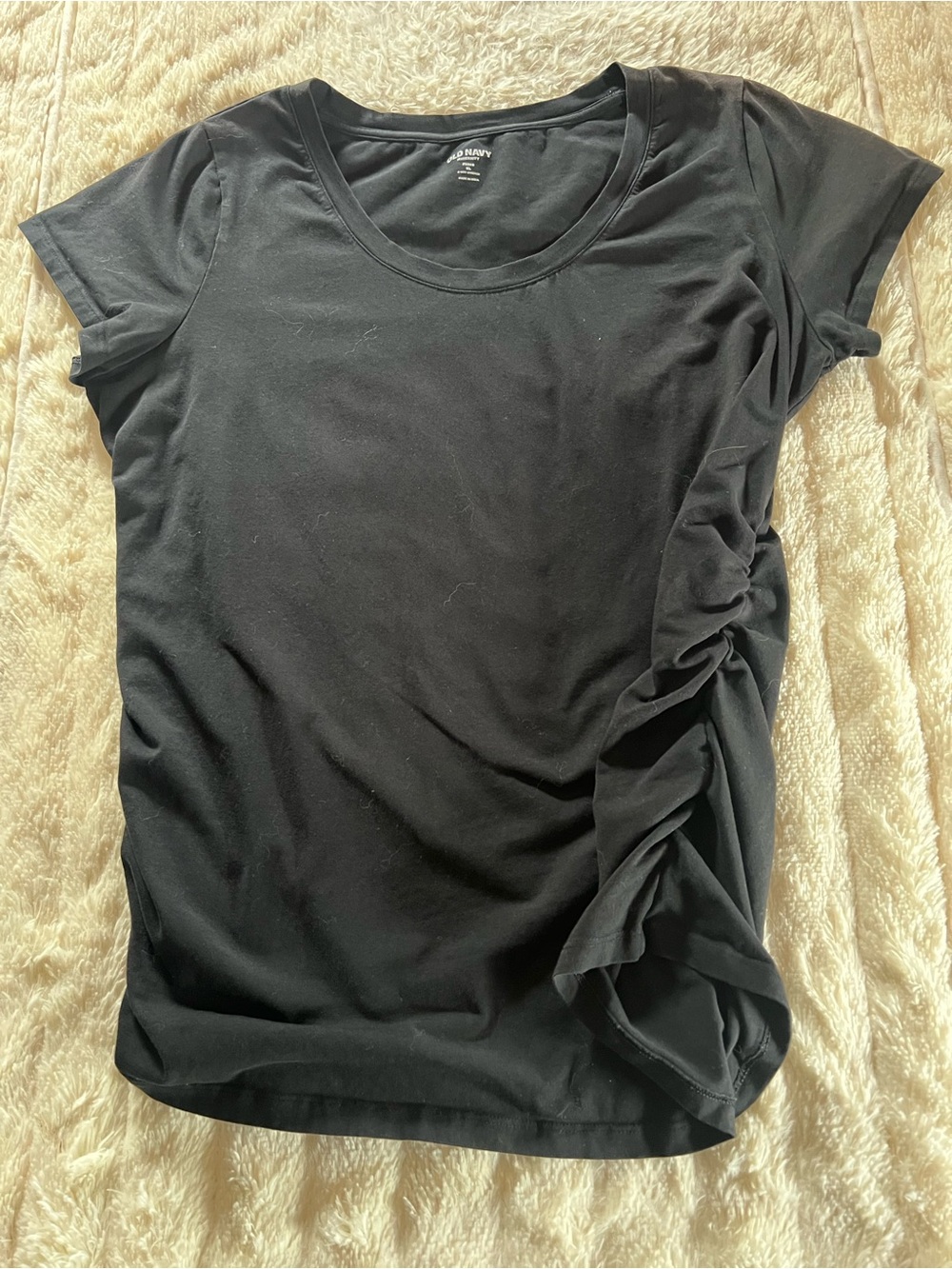 Old Navy Black Short Sleeve Scoop Neck Tee with Side Ruching